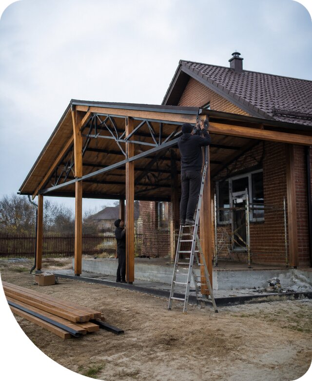 Пристройка навеса к дому и участку в Ейске под ключ